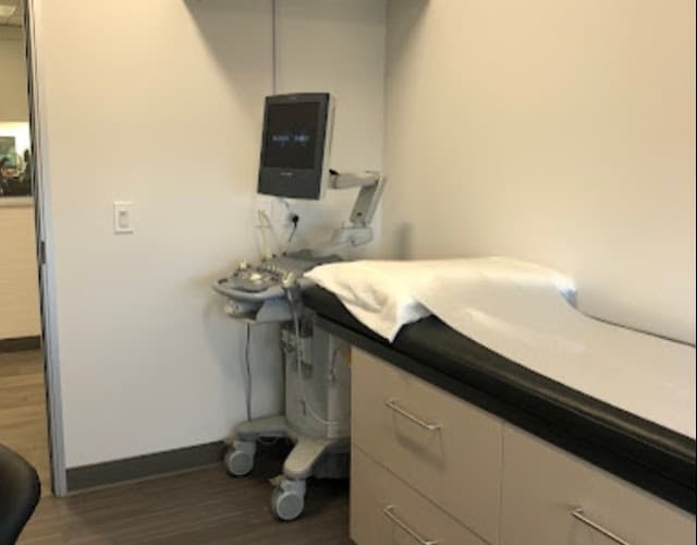 Auxo - Modern Men and Women’s Health Clinic clinic