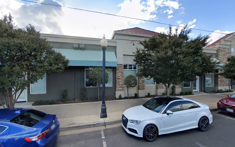 Lux beauty clinic