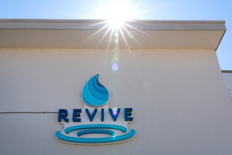 Revive Wellness of Oxford clinic